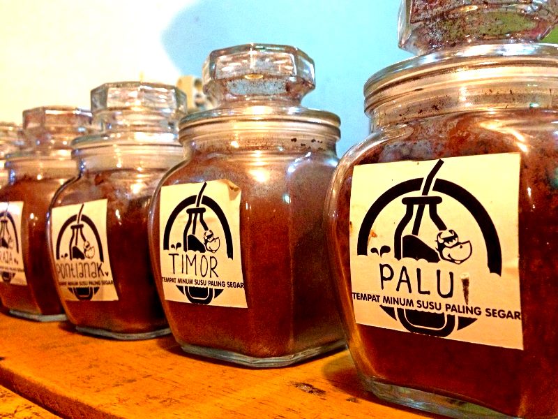 Aneka Teh di Taman Kuliner Condongcatur