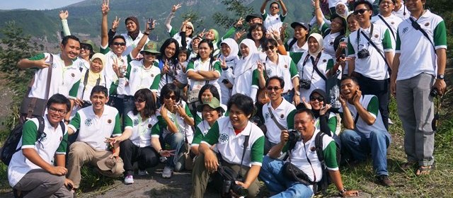 Pecinta alam cukup narsis di lereng Merapi