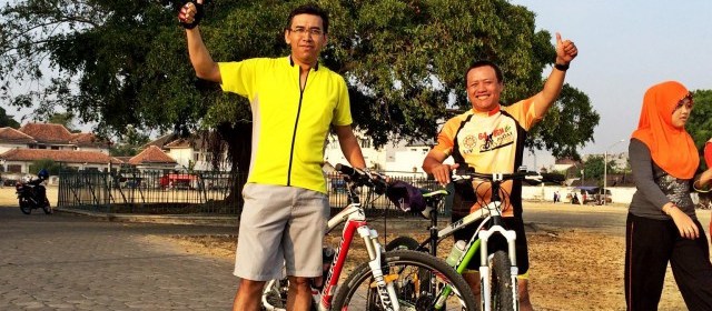 Sepedaan di Alun alun Solo