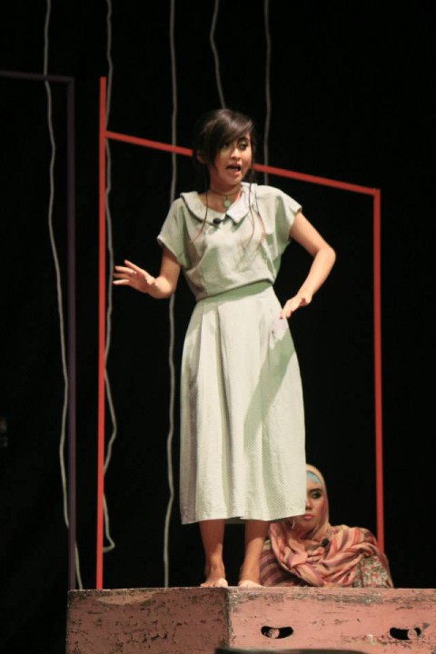 Kolase dan 7 Jendela kaca #2