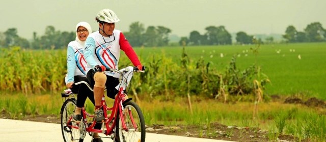 ibu Direktur meramaikan gowes Ceria PPTR