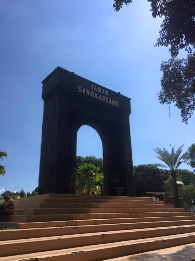 Taman Sangkareang Mataram Lombok