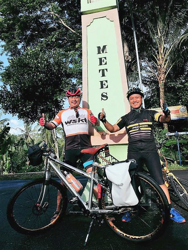 tugu-akhir-tanjakan-metes