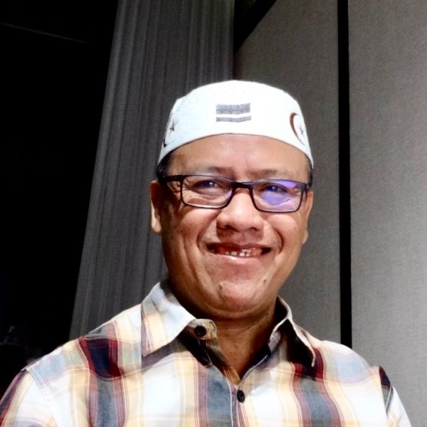 Menikmati pagi Kamis optimis