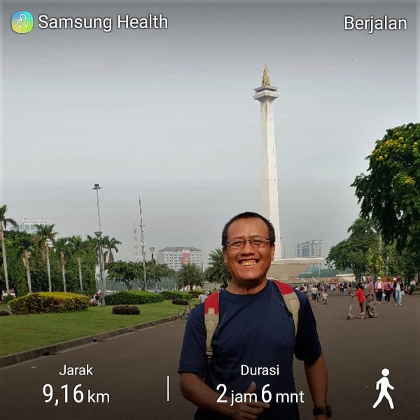 Monas jalan kaki